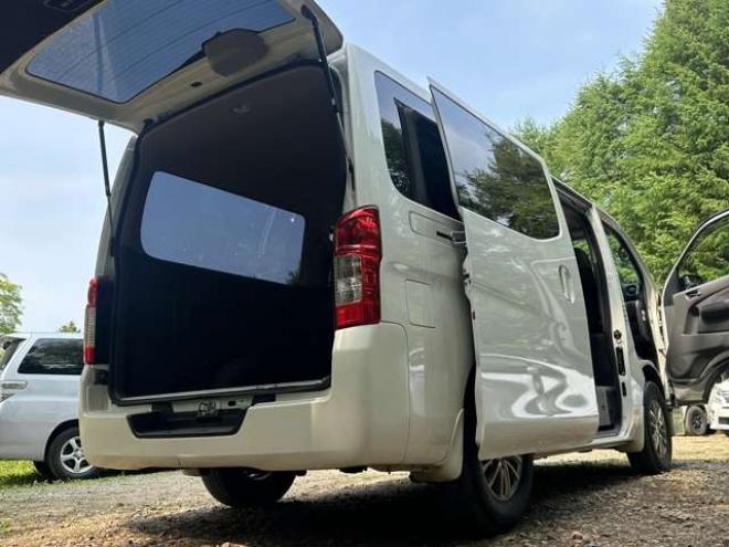 キャラバンNV350 2.5 プレミアムGX ロングボディ ディーゼルターボ 4WD　ETC/ナビ/TV/Bカメラ/ワンオーナー/社外AW 2500