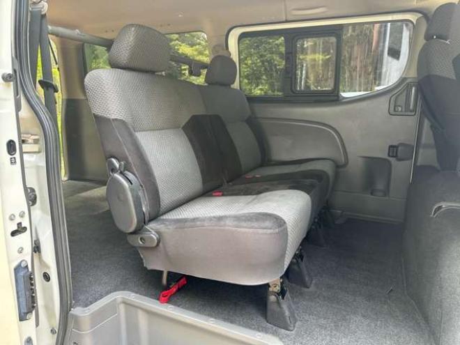 キャラバンNV350 2.5 プレミアムGX ロングボディ ディーゼルターボ 4WD　ETC/ナビ/TV/Bカメラ/ワンオーナー/社外AW 2500
