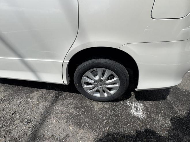 ノアNOAH 4WD SI 寒冷地仕様車　両パワースライドドア　エンジンスターター　Bluetoothフルセグナビ　バックカメラ　ビルトインETC　POUSHスタート　全磨き済　autoライト 4WD 2000 5Dr