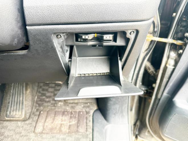 ノア2.0Si 4WD　ローンが不安な方＜優遇ローン＞本州仕入　ナビ　後席モニター　両Pスラ 4WD 2000 5Dr