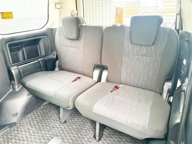 ノア2.0Si 4WD　ローンが不安な方＜優遇ローン＞本州仕入　ナビ　後席モニター　両Pスラ 4WD 2000 5Dr