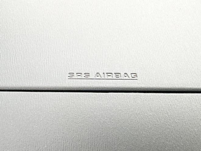 ノア2.0Si 4WD　ローンが不安な方＜優遇ローン＞本州仕入　ナビ　後席モニター　両Pスラ 4WD 2000 5Dr