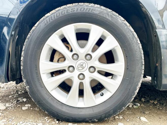 ノア2.0Si 4WD　ローンが不安な方＜優遇ローン＞本州仕入　ナビ　後席モニター　両Pスラ 4WD 2000 5Dr