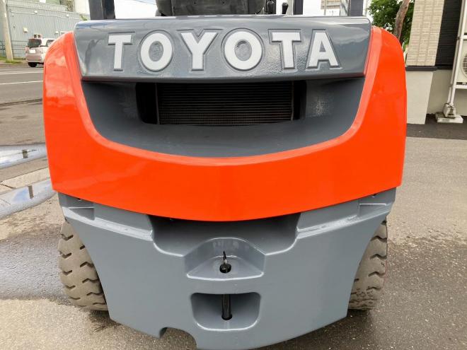 フォークリフトトヨタ　中古　8FD25