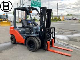 フォークリフト　トヨタ　中古　8FD25