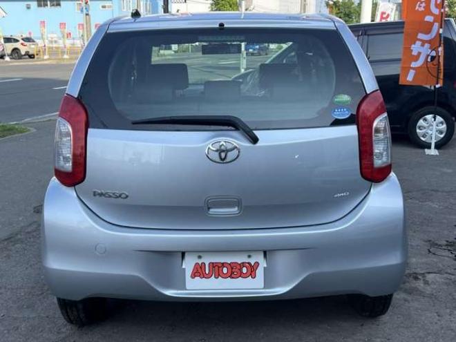 パッソ1.0 X 4WD　 1000