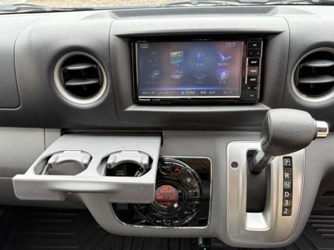 キャラバンNV350 2.5 プレミアムGX ロングボディ ディーゼルターボ 4WD　リアヒーター　全周囲カメラ　メモリナビ 2500
