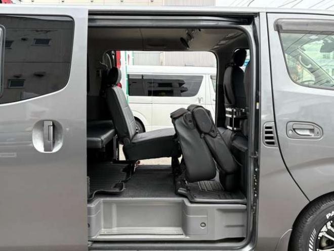 キャラバンNV350 2.5 プレミアムGX ロングボディ ディーゼルターボ 4WD　リアヒーター　全周囲カメラ　メモリナビ 2500