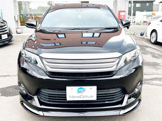 ハリアーハイブリッド2.5ハイブリッドE-Fourプレミアム 4WD　ローンが不安な方＜優遇ローン＞　本州仕入　モデリスタ　サンルーフ　ナビ