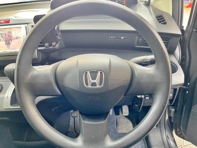 フリード1.5G Lパッケージ 4WD 5年保証 パワスラ ナビTV Bカメ 寒冷地仕様 禁煙 車検整備2年付 修復歴無