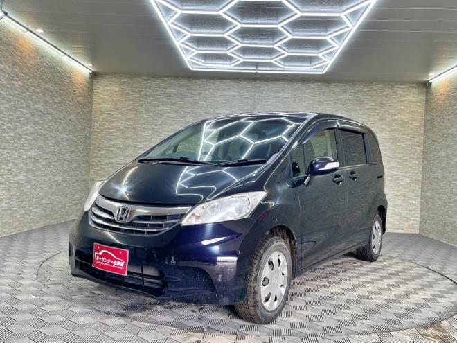 フリード1.5Gジャストセレクション 4WD 5年保証 スマキー パワスラ ナビTV Bカメ 寒冷地仕様 禁煙 車検整備2年付