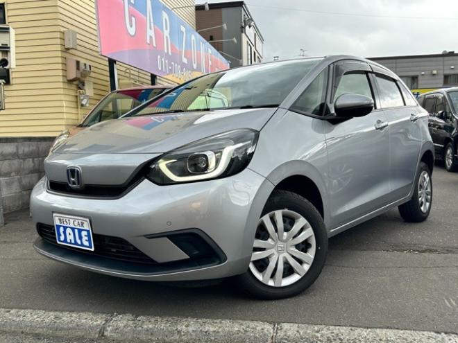 フィット1.5 e:HEV ベーシック 4WD　e-HEV クルーズコントロール　レーンキープ 1500