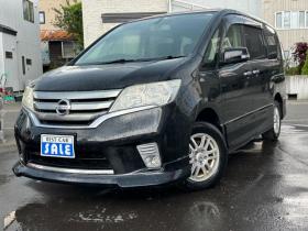 セレナ　2.0 ハイウェイスター Vセレクション 4WD　両側ワンタッチオートスライドドア　ETC 2000