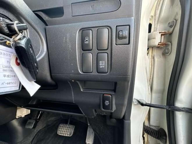 タントG 4WD　左側パワースライドドア　純正CDオーディオ 660