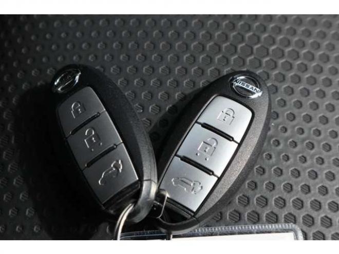 エクストレイル2.0 20Xi 2列車 4WD　純正ナビ　ドラレコ　ETC　クルコン 2000