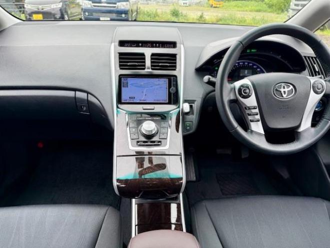 SAI2.4S　ナビTV・Bカメラ・Bluetooth 2400 ５Dr