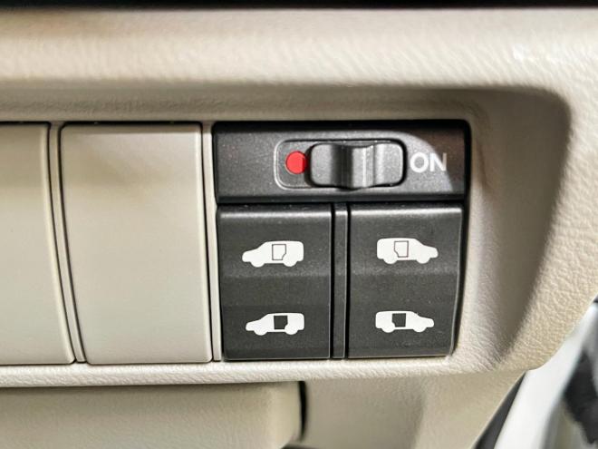 エリシオン2.4プレステージS 4WD 5年保証 両側パワスラ ナビTV Bカメ 寒冷地仕様 禁煙 車検整備2年付 修復歴無