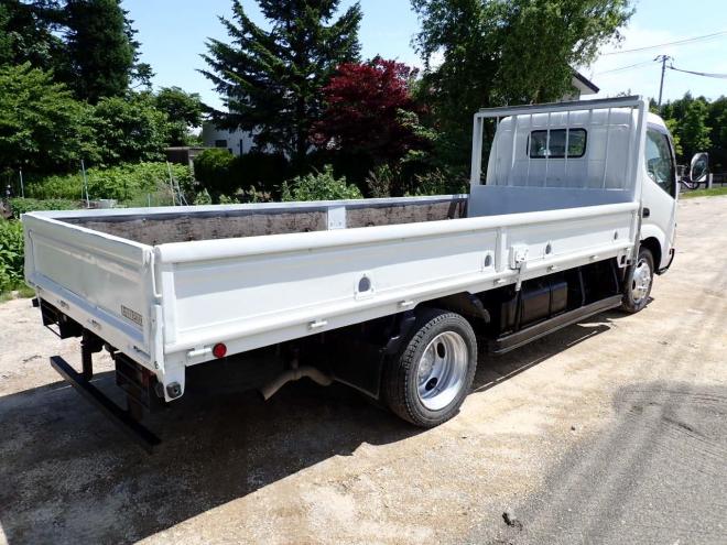 デュトロ平ボディ  AT. ２WD
