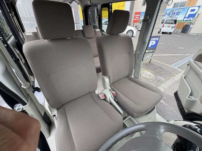NV100クリッパーNV100クリッハ゜ー 4WD GX high roof　燃費の5AGS 本州仕入 寒冷地仕様 Bluetooth　ＶＳＣ　ブレーキアシスト　フルセグナビ　ドラレコ　フォグランプ　バイザー　スタットレス　全磨き　検2付　ETC エンジンオイル交換 4WD 660 5Dr
