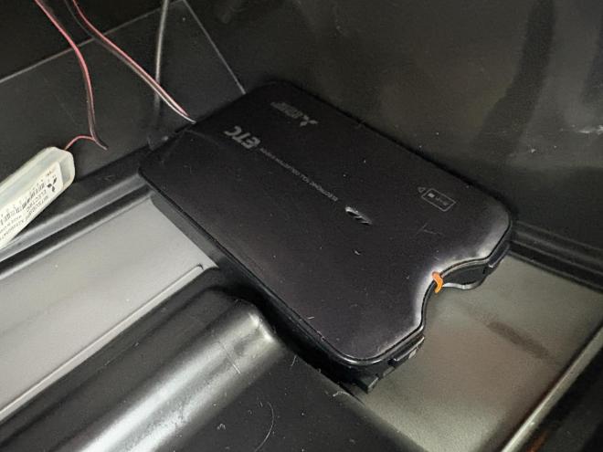 NV100クリッパーNV100クリッハ゜ー 4WD GX high roof　燃費の5AGS 本州仕入 寒冷地仕様 Bluetooth　ＶＳＣ　ブレーキアシスト　フルセグナビ　ドラレコ　フォグランプ　バイザー　スタットレス　全磨き　検2付　ETC エンジンオイル交換 4WD 660 5Dr