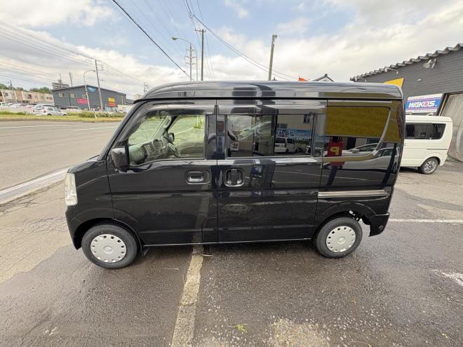 NV100クリッパーNV100クリッハ゜ー 4WD GX high roof　燃費の5AGS 本州仕入 寒冷地仕様 Bluetooth　ＶＳＣ　ブレーキアシスト　フルセグナビ　ドラレコ　フォグランプ　バイザー　スタットレス　全磨き　検2付　ETC エンジンオイル交換 4WD 660 5Dr