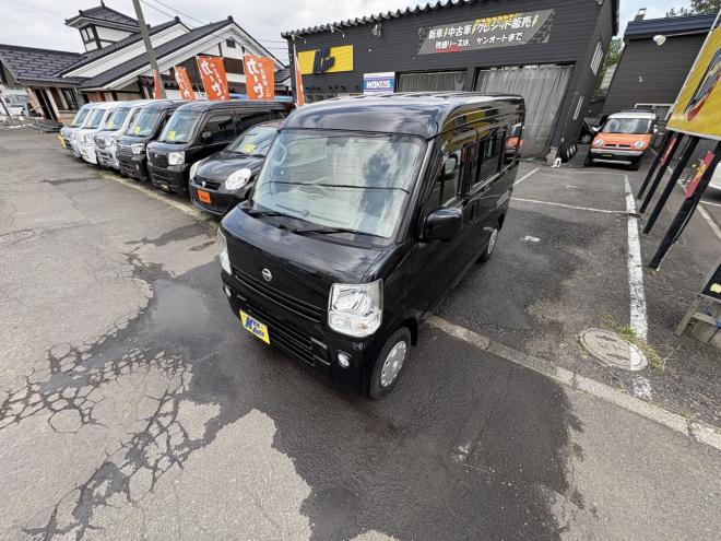 NV100クリッパーNV100クリッハ゜ー 4WD GX high roof　燃費の5AGS 本州仕入 寒冷地仕様 Bluetooth　ＶＳＣ　ブレーキアシスト　フルセグナビ　ドラレコ　フォグランプ　バイザー　スタットレス　全磨き　検2付　ETC エンジンオイル交換 4WD 660 5Dr