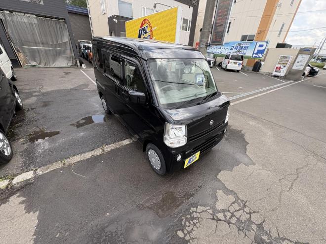 NV100クリッパーNV100クリッハ゜ー 4WD GX high roof　燃費の5AGS 本州仕入 寒冷地仕様 Bluetooth　ＶＳＣ　ブレーキアシスト　フルセグナビ　ドラレコ　フォグランプ　バイザー　スタットレス　全磨き　検2付　ETC エンジンオイル交換 4WD 660 5Dr