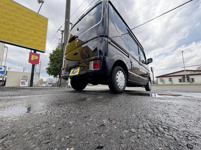 NV100クリッパーNV100クリッハ゜ー 4WD GX high roof　燃費の5AGS 本州仕入 寒冷地仕様 Bluetooth　ＶＳＣ　ブレーキアシスト　フルセグナビ　ドラレコ　フォグランプ　バイザー　スタットレス　全磨き　検2付　ETC エンジンオイル交換 4WD 660 5Dr