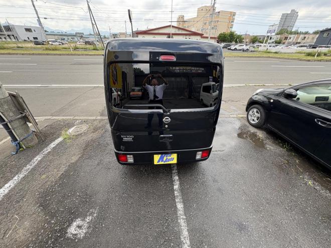 NV100クリッパーNV100クリッハ゜ー 4WD GX high roof　燃費の5AGS 本州仕入 寒冷地仕様 Bluetooth　ＶＳＣ　ブレーキアシスト　フルセグナビ　ドラレコ　フォグランプ　バイザー　スタットレス　全磨き　検2付　ETC エンジンオイル交換 4WD 660 5Dr