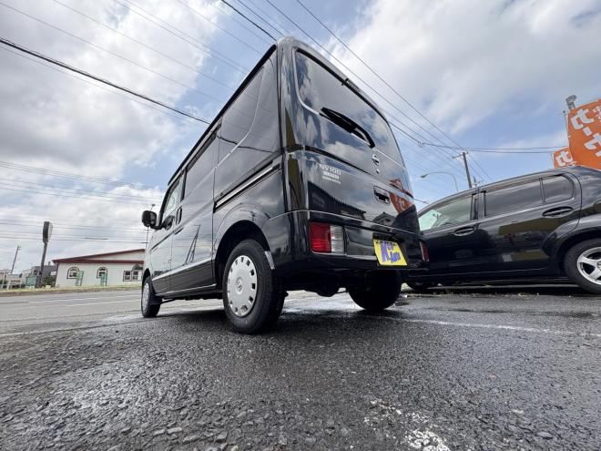 NV100クリッパーNV100クリッハ゜ー 4WD GX high roof　燃費の5AGS 本州仕入 寒冷地仕様 Bluetooth　ＶＳＣ　ブレーキアシスト　フルセグナビ　ドラレコ　フォグランプ　バイザー　スタットレス　全磨き　検2付　ETC エンジンオイル交換 4WD 660 5Dr