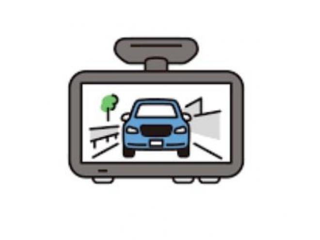 NV100クリッパーNV100クリッハ゜ー 4WD GX high roof　燃費の5AGS 本州仕入 寒冷地仕様 Bluetooth　ＶＳＣ　ブレーキアシスト　フルセグナビ　ドラレコ　フォグランプ　バイザー　スタットレス　全磨き　検2付　ETC エンジンオイル交換 4WD 660 5Dr