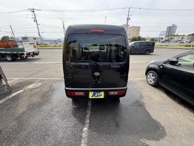 ハイゼットHIJET CARGO 4WD CRUSE TURBO ヒ゛シ゛ネスPK　一家に一台軽箱　turbo 寒冷地仕様 リアヒーター　ナビ　etc バイザー 4WD 660 5Dr
