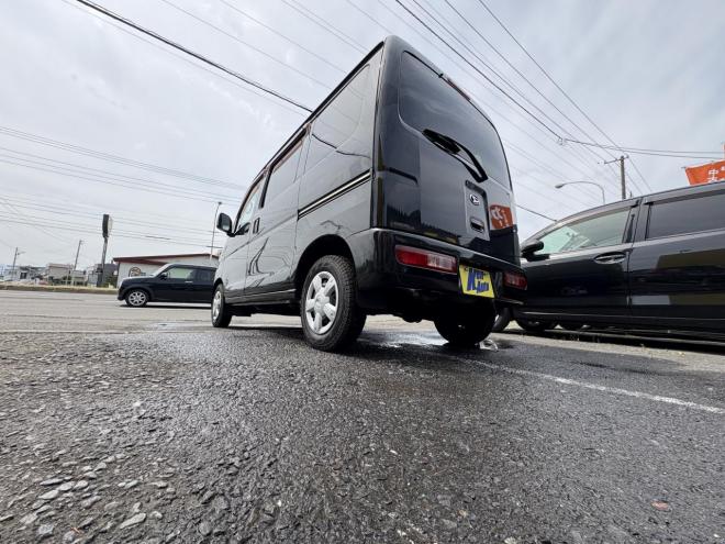 ハイゼットHIJET CARGO 4WD CRUSE TURBO ヒ゛シ゛ネスPK　一家に一台軽箱　turbo 寒冷地仕様 リアヒーター　ナビ　etc バイザー 4WD 660 5Dr