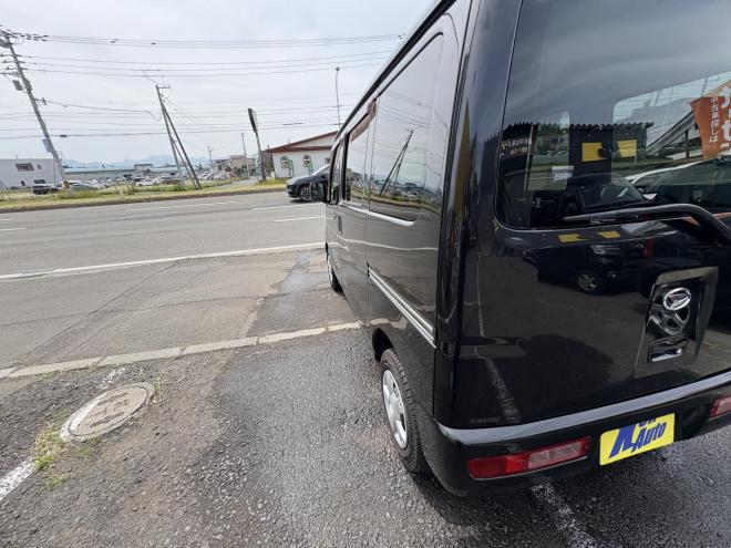 ハイゼットHIJET CARGO 4WD CRUSE TURBO ヒ゛シ゛ネスPK　一家に一台軽箱　turbo 寒冷地仕様 リアヒーター　ナビ　etc バイザー 4WD 660 5Dr