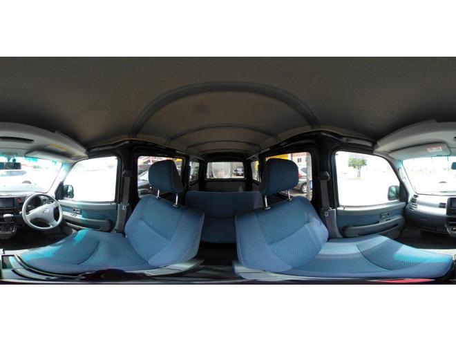 ハイゼットHIJET CARGO 4WD CRUSE TURBO ヒ゛シ゛ネスPK　一家に一台軽箱　turbo 寒冷地仕様 リアヒーター　ナビ　etc バイザー 4WD 660 5Dr