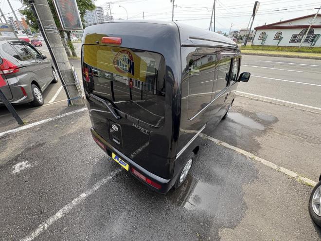 ハイゼットHIJET CARGO 4WD CRUSE TURBO ヒ゛シ゛ネスPK　一家に一台軽箱　turbo 寒冷地仕様 リアヒーター　ナビ　etc バイザー 4WD 660 5Dr