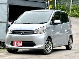 eKワゴン　4WD G タイミングチェーン車　ナビ　テレビ　バックカメラ 4WD 660 5Dr