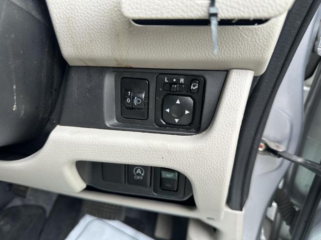 eKワゴン4WD G タイミングチェーン車　ナビ　テレビ　バックカメラ 4WD 660 5Dr