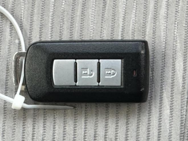 eKワゴン4WD G タイミングチェーン車　ナビ　テレビ　バックカメラ 4WD 660 5Dr