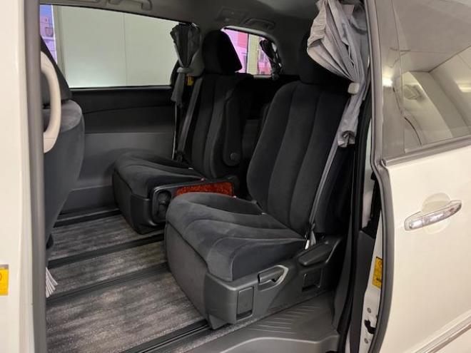 エスティマアエラス　Ｇエディション　本州仕入　寒冷地仕様　禁煙車　ＷＡＫＯＳバリアスコーティング済　純正１７インチＡＷ　社外１６ＡＷ＋スタッドレスタイヤ付　両側パワースライドドア　ストラーダナビ（フルセグ地デジ　ＤＶＤ再生　Ｂｌｕｅｔｏｏｔｈ）＋バックカメラ　ＰＵＳＨスタート　スマートキー　クルーズコントロール　タイミングチェーン車　フロントガラス熱線　ビルトインＥＴＣ　ＨＩＤ ヘッドライト　オットマン 4WD 2400 5Dr