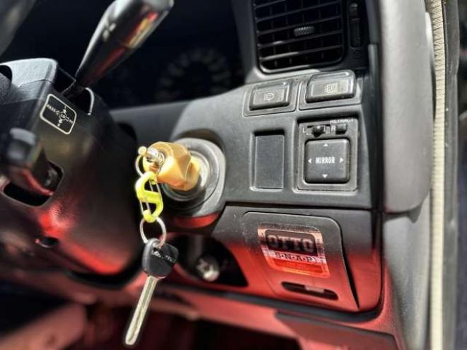 ランドクルーザー80 4.2 VXリミテッド ディーゼルターボ 4WD　純正AW/Sヒーター/Sルーフ/2バッテリ 4200