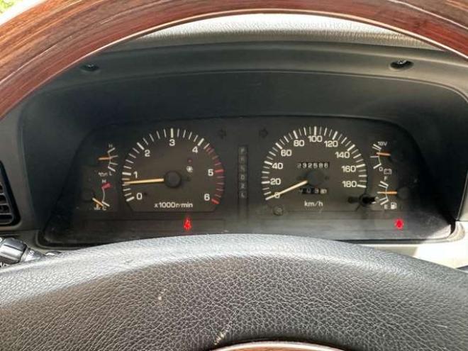 ランドクルーザー80 4.2 VXリミテッド ディーゼルターボ 4WD　純正AW/Sヒーター/Sルーフ/2バッテリ 4200