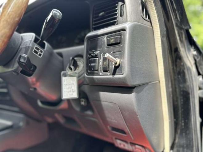 ランドクルーザー80 4.2 VXリミテッド ディーゼルターボ 4WD　社外アルミ/サンルーフ/Bluetooth/リフトUP 4200