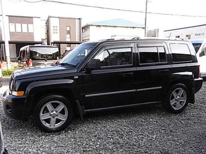 クライスラー・ジープパトリオット リミテッド 4WD 2400 5Dr
