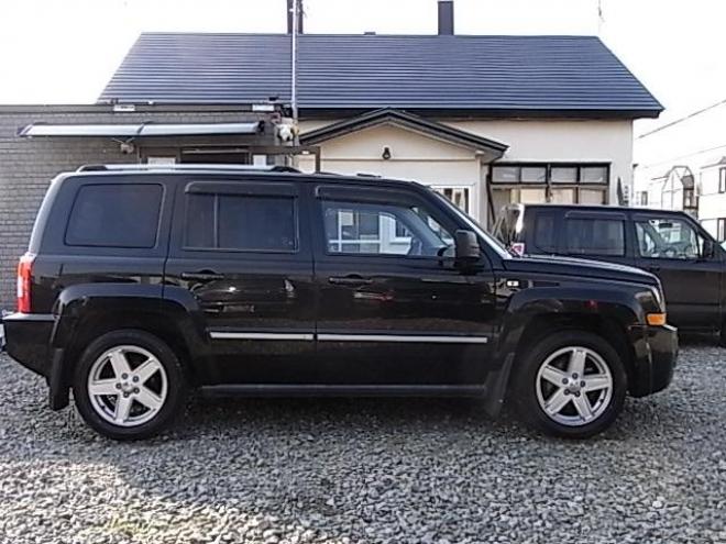 クライスラー・ジープパトリオット リミテッド 4WD 2400 5Dr