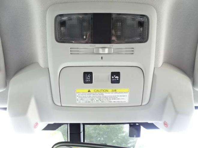 フォレスター2.0 S リミテッド 4WD　アイサイト 本州車 保証1年 ナビ　Bカメラ 2000