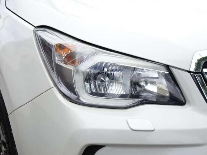 フォレスター2.0 S リミテッド 4WD　アイサイト 本州車 保証1年 ナビ　Bカメラ 2000