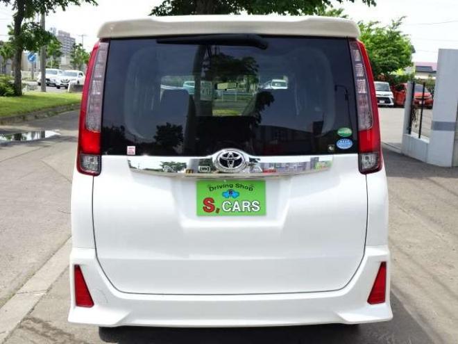 ノア2.0 Si 4WD　本州車　保証1年　Wパワスラ　ナビ 地デジ 2000