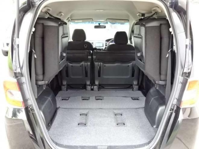 フリード1.5 G ジャストセレクション 4WD　本州車　保証1年　Wパワスラ ナビ Bカメラ 1500