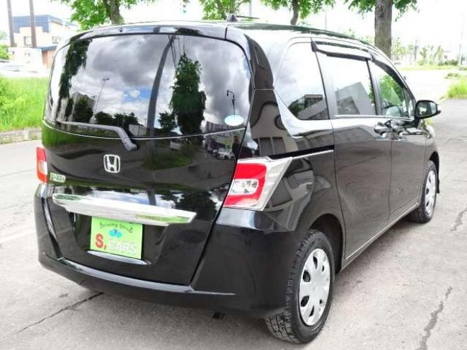 フリード1.5 G ジャストセレクション 4WD　本州車　保証1年　Wパワスラ ナビ Bカメラ 1500